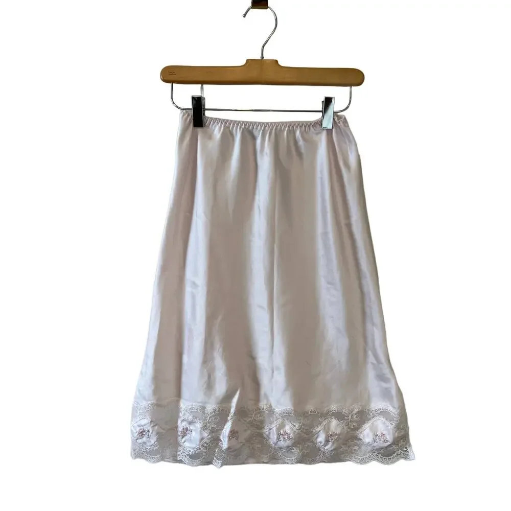 Vintage  pale pink lace trimmed half slip S - Picture 7 of 7